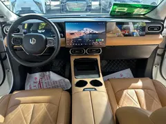 2024 Leapmotor C11 EV 580 Premium, белый — фото 5