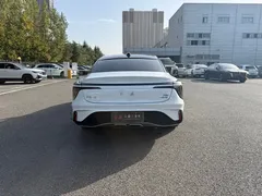 2025 Hongqi H6 2.0T Zhiyuan, белый — фото 8
