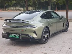 2024 Xiaomi SU7 4WD Long Range Advanced ADAS Max, зелёный — фото 6