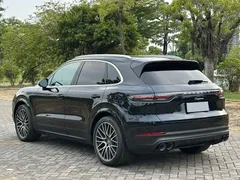 2019 Porsche Cayenne 3.0T, чёрный — фото 4