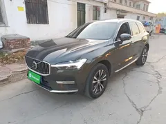 2022 Volvo XC60 4WD Zhiyi Luxury — фото 1