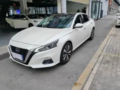 2021 Nissan Teana 2.0L XL Upper AD1, белый — фото 1