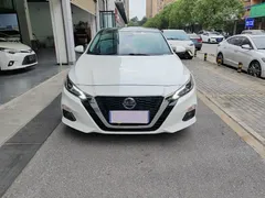 2021 Nissan Teana 2.0L XL Upper AD1, белый — фото 2