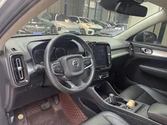 2021 Volvo XC40 T3 Fashion — фото 10