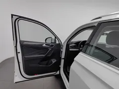 2023 Volkswagen Tiguan L 330TSI AT 2WD R-Line, белый — фото 8