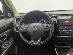 2020 Mitsubishi Outlander 2.0L 2WD 5-seat — фото 11