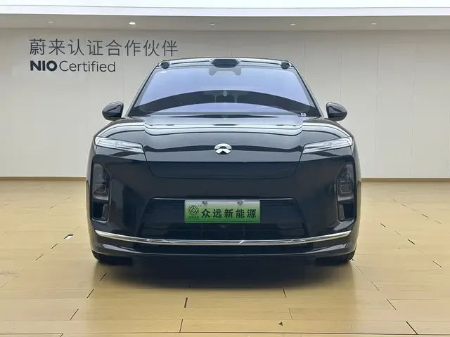 2026 Nio ES8 7-seat Executive Luxury