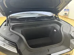2026 Nio ES8 7-seat Executive Luxury, чёрный — фото 24