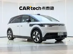 2025 Zeekr Mix Smart Driving, белый — фото 3
