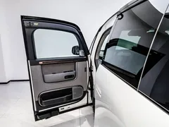 2025 Zeekr Mix Smart Driving, белый — фото 10