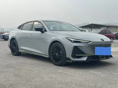2023 Changan UNI-V 1.5T Sport — фото 3
