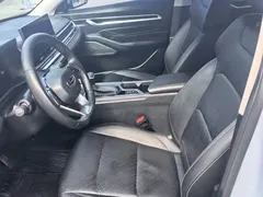 2023 Geely Emgrand 4th Gen Champion 1.5L CVT Premium — фото 4