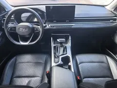 2023 Geely Emgrand 4th Gen Champion 1.5L CVT Premium — фото 7