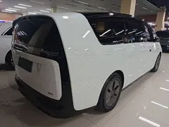 2025 Li Auto MEGA Home, белый — фото 7