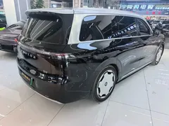2026 Leapmotor D19 EREV 500 Premium 6-seat, чёрный — фото 13
