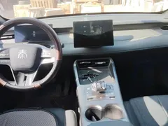 2025 BYD Qin PLUS DM-i PHEV Smart Driving 55km Leading, белый — фото 12