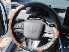 2025 BYD Qin PLUS DM-i PHEV Smart Driving 55km Leading, белый — фото 15