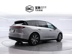 2025 Li Auto i6 4WD Standard — фото 3