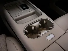 2025 Li Auto i6 4WD Standard — фото 10