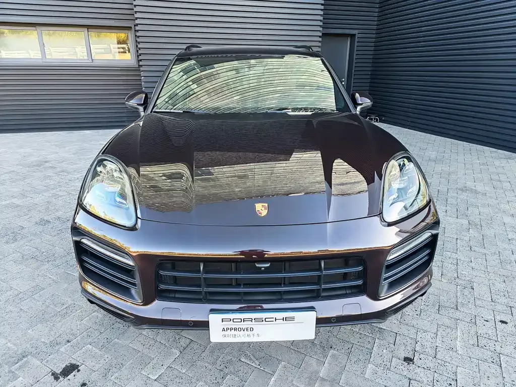 2022 Porsche Cayenne S 2.9T Platinum Edition