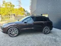 2022 Porsche Cayenne S 2.9T Platinum Edition — фото 4