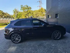 2022 Porsche Cayenne S 2.9T Platinum Edition — фото 20