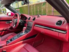 2022 Porsche 718 Boxster T 2.0T — фото 11