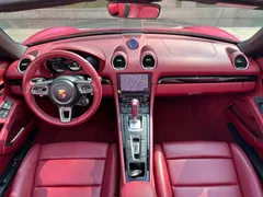 2022 Porsche 718 Boxster T 2.0T — фото 14