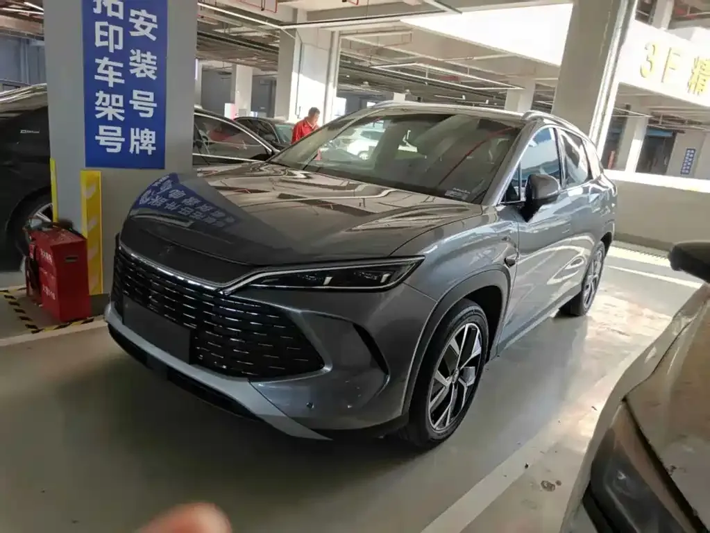 2025 BYD Song L PHEV 160km Smart Driving Exceed