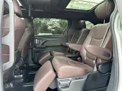 2021 Toyota Sienna 2.5L Hybrid Platinum, белый — фото 6