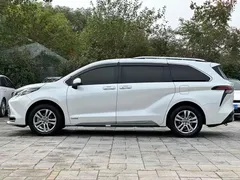 2021 Toyota Sienna 2.5L Hybrid Platinum, белый — фото 10