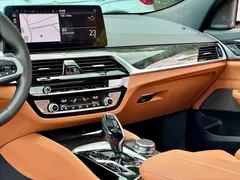 2022 BMW 6 Series GT 630i M Sport Package, белый — фото 9
