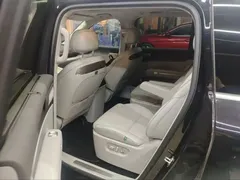 2026 Leapmotor D19 EREV 500 Premium 6-seat, чёрный — фото 5