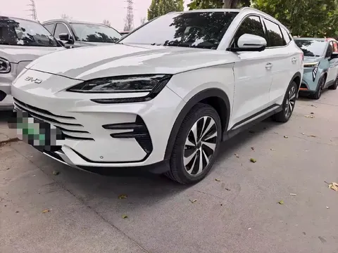 2023 BYD Song PLUS Champion DM-i PHEV 110KM Flagship Plus
