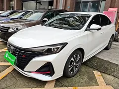 2022 Changan Eado PLUS 1.4T GDI DCT Premium, белый — фото 1