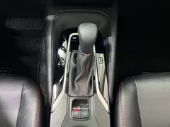 2023 Toyota Corolla 1.2T Elite, белый — фото 11
