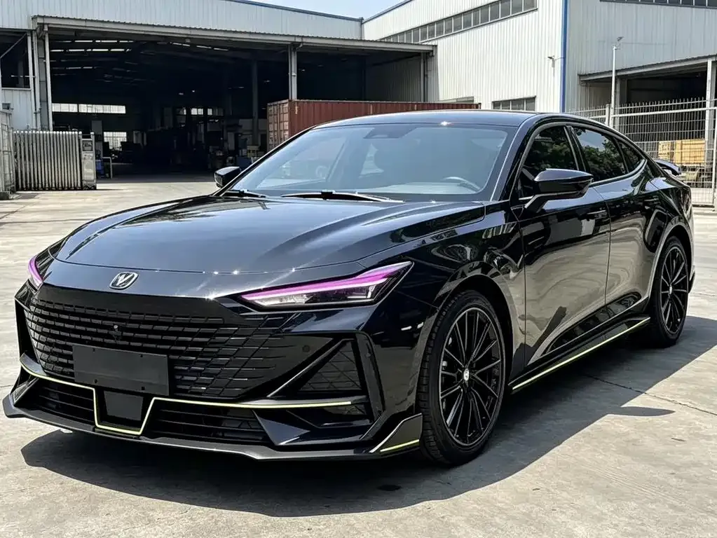 2022 Changan UNI-V 1.5T Premium