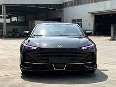 2022 Changan UNI-V 1.5T Premium, чёрный — фото 2