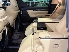 2021 Toyota Vellfire 2.5L Hybrid HV Ultimate, белый — фото 8