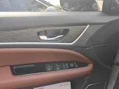 2020 Honda UR-V 370TURBO 2WD Premium, белый — фото 7