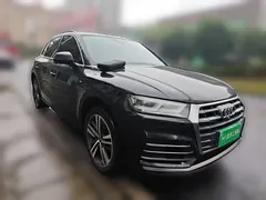 2020 Audi Q5L 40 TFSI Fashion, чёрный — фото 3