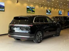 2026 Aito M7 EREV Ultra 4WD 5-seat 192-line Lidar, чёрный — фото 3