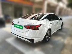 2021 Nissan Teana 2.0L XL Comfort, белый — фото 6