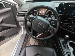 2021 Toyota Camry 2.0G Luxury, белый — фото 6