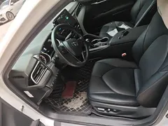 2021 Toyota Camry 2.0G Luxury, белый — фото 11