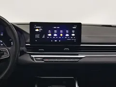 2022 Geely Emgrand 4th Gen 1.5L CVT Premium, белый — фото 12