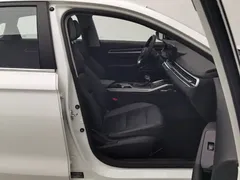 2022 Geely Emgrand 4th Gen 1.5L CVT Premium, белый — фото 23