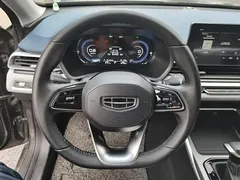 2022 Geely Emgrand 4th Gen 1.5L CVT Flagship — фото 15