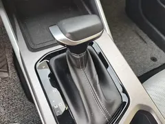 2022 Geely Emgrand 4th Gen 1.5L CVT Flagship — фото 16