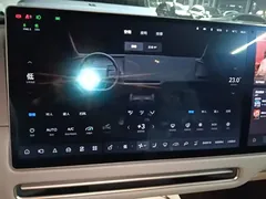 2025 Li Auto i8 Standard — фото 13